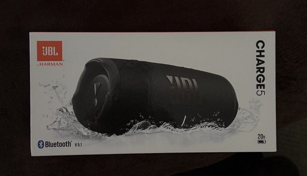 JBL Charge 5 - Portable Waterproof Speaker with Powerbank - Black-New